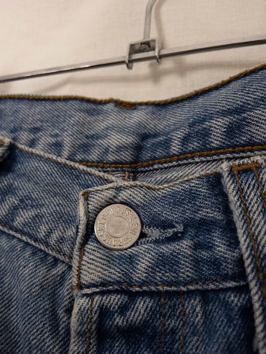 Vtg Levi’s 501 Blue Jeans W32 L30