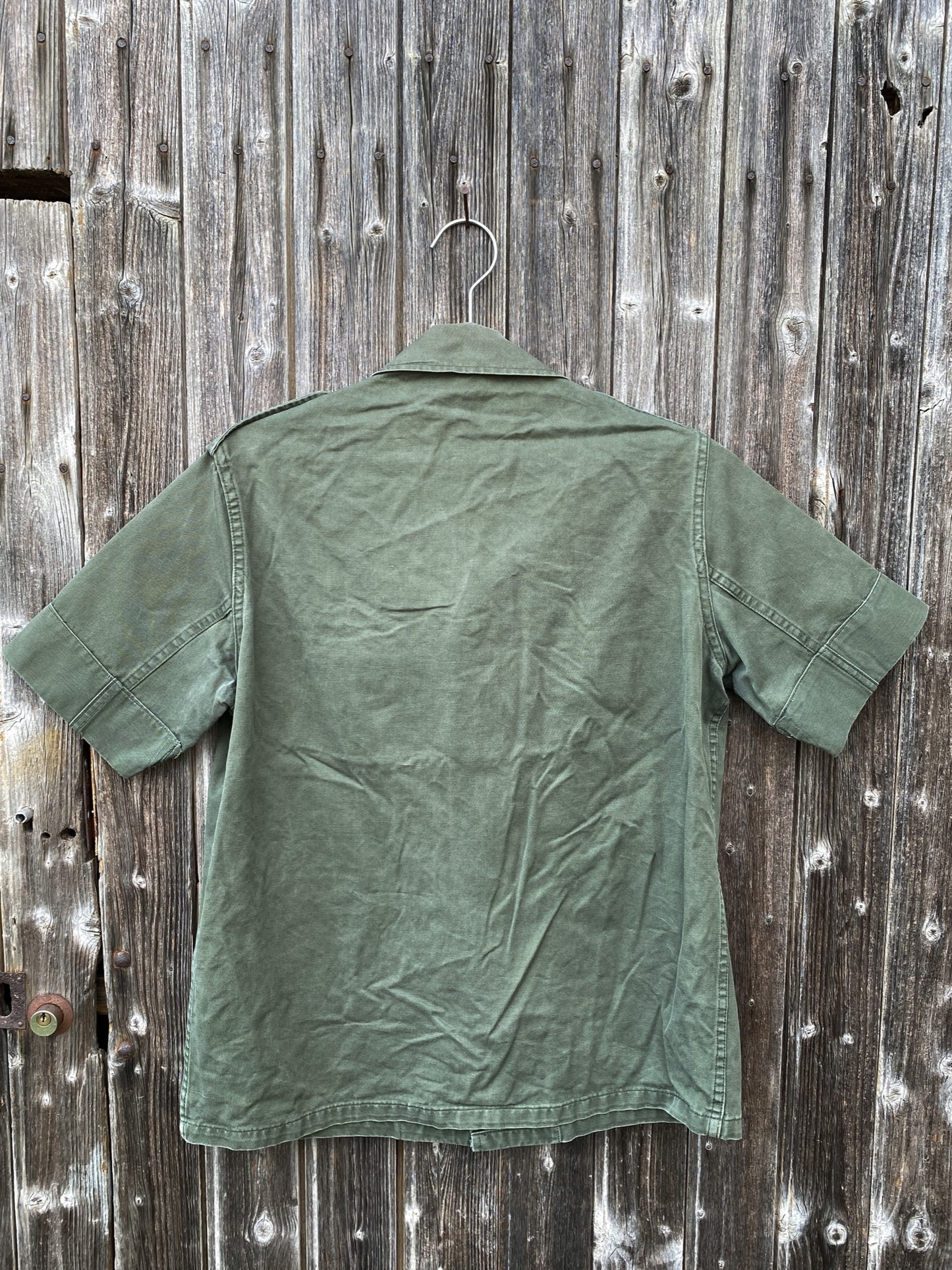 1970s Belgian Army Short Sleeves Shirts, Size S/M